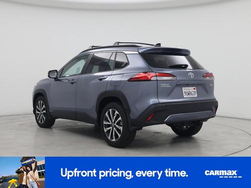 2025 Toyota Corolla Cross XLE