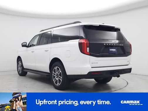 White 2025 Ford Expedition Max Active