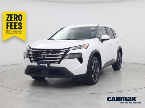 White 2024 Nissan Rogue SV