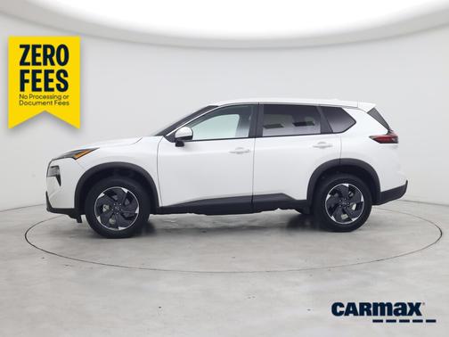White 2024 Nissan Rogue SV