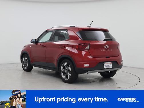 2023 Hyundai VENUE SE