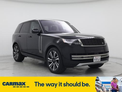 2023 Land Rover Range Rover SE