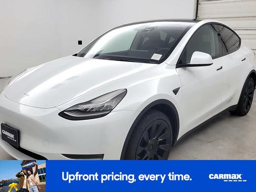 White 2023 Tesla Model Y Long Range