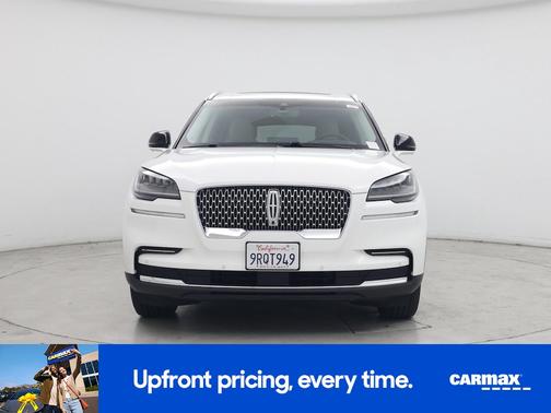 White 2023 Lincoln Aviator Reserve
