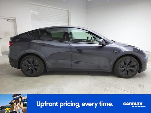 2025 Tesla Model Y Long Range