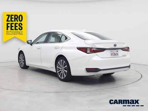 White 2021 Lexus ES 300h