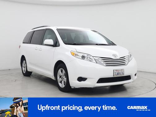 2015 Toyota Sienna LE