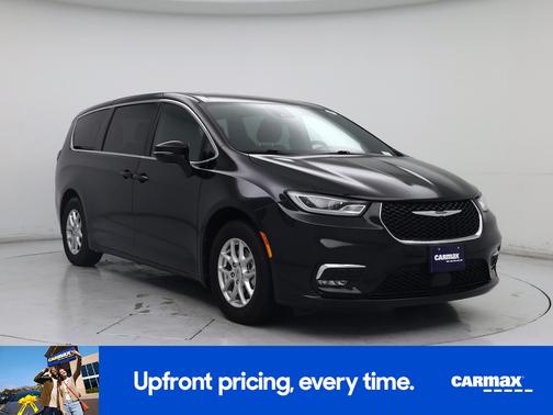 Black 2025 Chrysler Pacifica Select