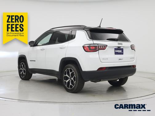 White 2025 Jeep Compass Latitude