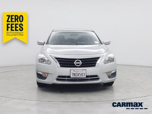 Silver 2014 Nissan Altima S
