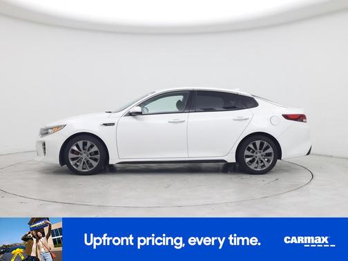 White 2016 Kia Optima SX