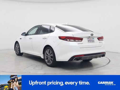 White 2016 Kia Optima SX