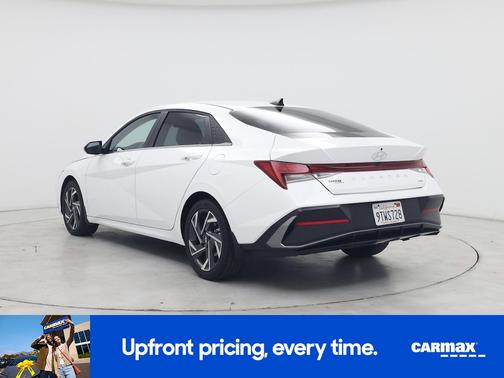 White 2025 Hyundai ELANTRA HEV Limited