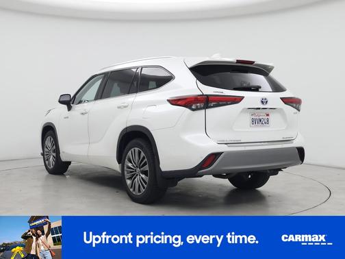 2021 Toyota Highlander Hybrid Platinum
