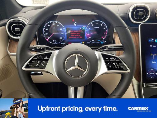 2024 Mercedes-Benz GLC 300 