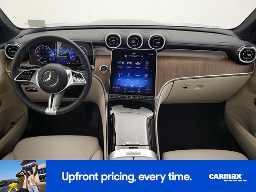 2024 Mercedes-Benz GLC 300 