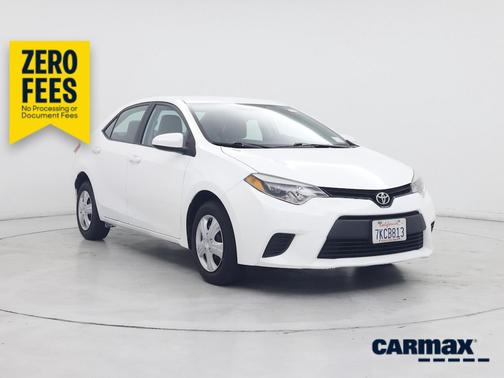 White 2015 Toyota Corolla L