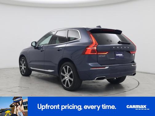 Blue 2021 Volvo XC60 Recharge Plug-In Hybrid T8 Inscription