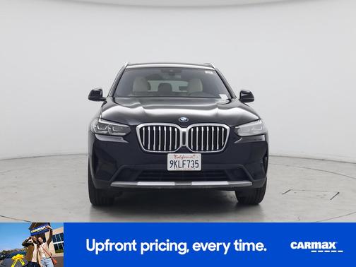 White 2023 BMW X3 sDrive30i