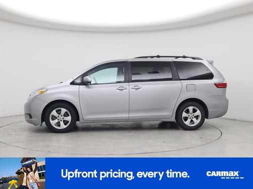 2015 Toyota Sienna LE