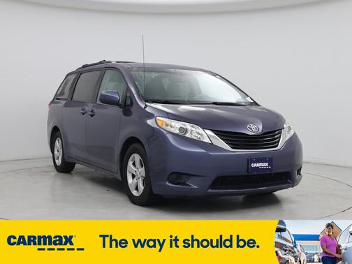 2013 Toyota Sienna LE