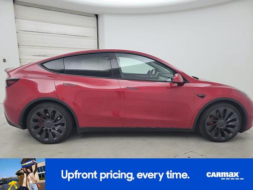 2023 Tesla Model Y Performance