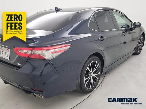 Blue 2019 Toyota Camry SE