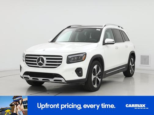White 2025 Mercedes-Benz GLB 250