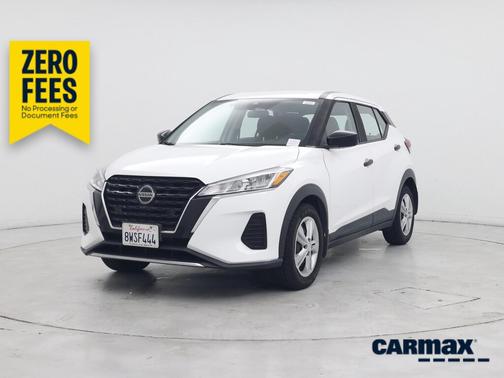 White 2021 Nissan Kicks S