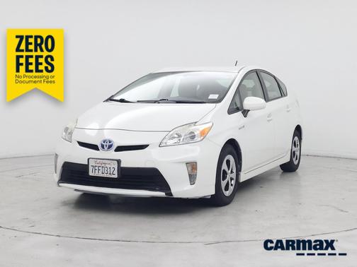 White 2014 Toyota Prius Three