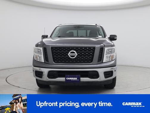 2019 Nissan Titan SV