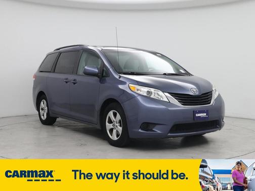 2013 Toyota Sienna LE