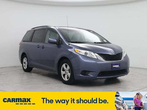 2013 Toyota Sienna LE
