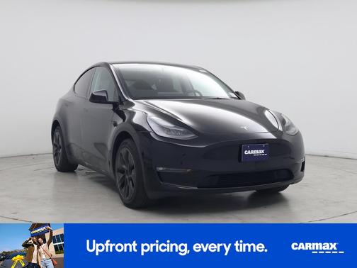 Black 2025 Tesla Model Y Long Range