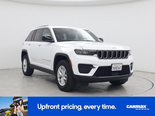 White 2025 Jeep Grand Cherokee Laredo X