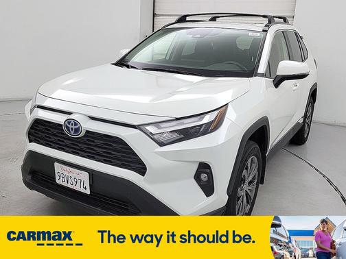 2022 Toyota RAV4 Hybrid XLE Premium