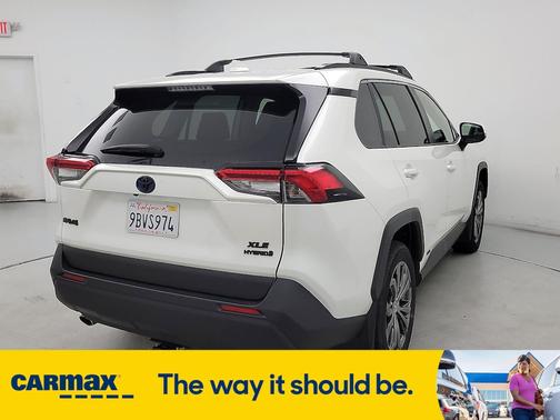 2022 Toyota RAV4 Hybrid XLE Premium