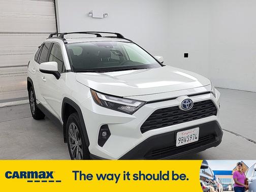 2022 Toyota RAV4 Hybrid XLE Premium
