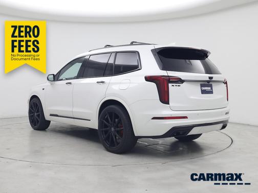 White 2022 Cadillac XT6 Premium Luxury