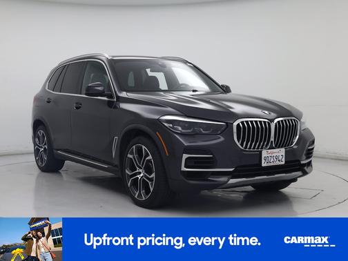 Gray 2022 BMW X5 xDrive40i