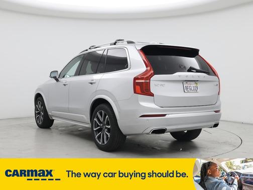 2018 Volvo XC90 T6 Momentum