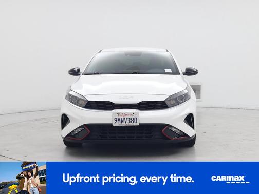 White 2022 Kia Forte GT-Line