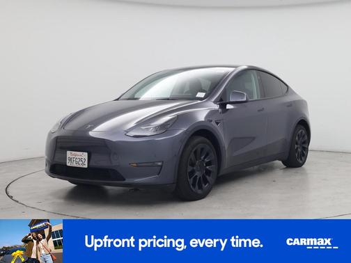Gray 2023 Tesla Model Y Long Range