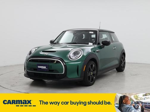 2023 MINI SE Hardtop SE