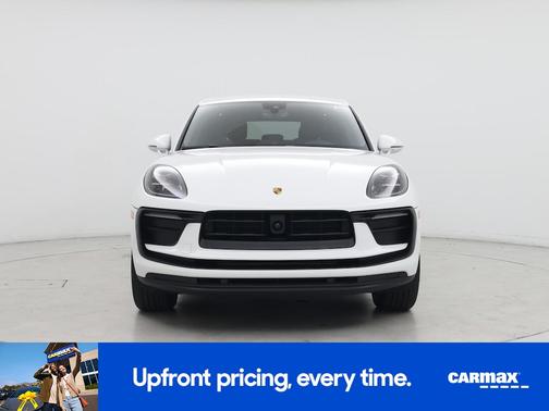 2024 Porsche Macan Base (PDK)