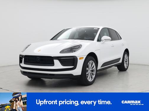 2024 Porsche Macan Base (PDK)