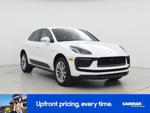 2024 Porsche Macan Base (PDK)