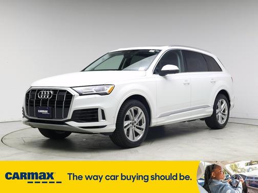 2023 Audi Q7 Premium Plus