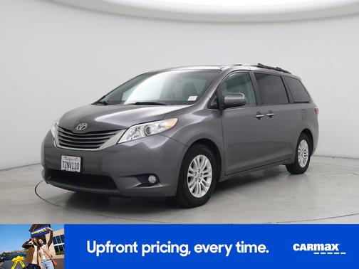 2017 Toyota Sienna XLE