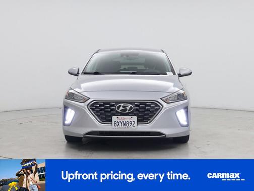 2022 Hyundai IONIQ Plug-In Hybrid SE